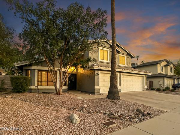 4013 W Saguaro Park Lane,  Glendale,  AZ 85310