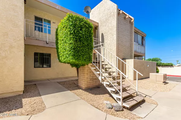 16635 N CAVE CREEK Road #107, Phoenix, AZ 85032