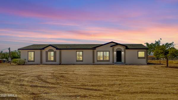 22631 W DUANE Lane, Wittmann, AZ 85361