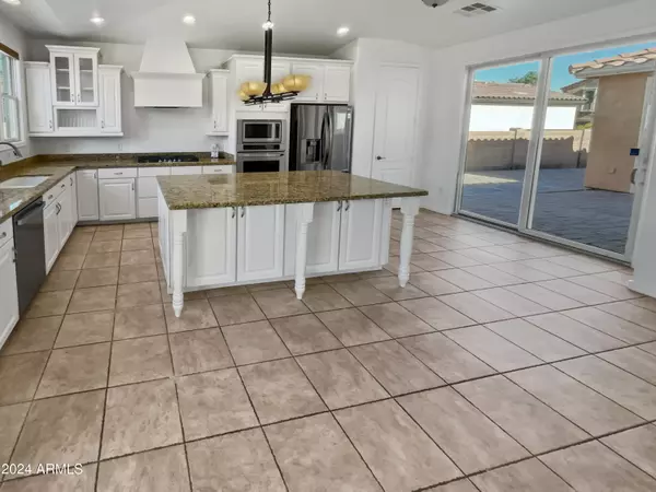 Chandler, AZ 85286,2436 E BALSAM Drive