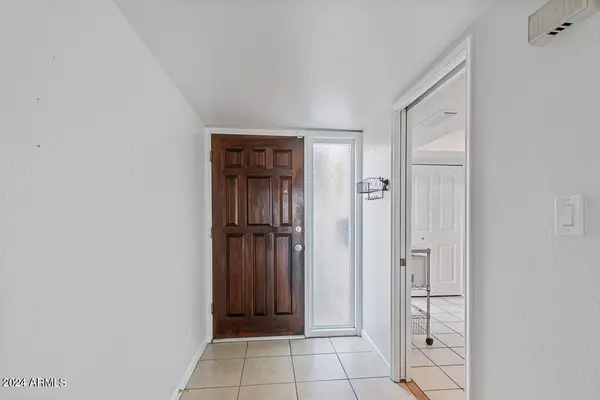 Phoenix, AZ 85021,5 W Casa Hermosa Drive