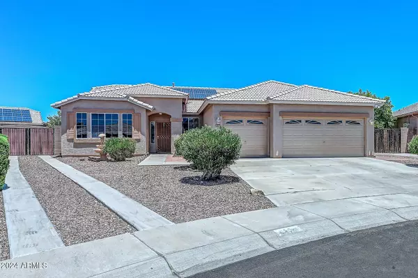 8552 W SIERRA Street, Peoria, AZ 85345
