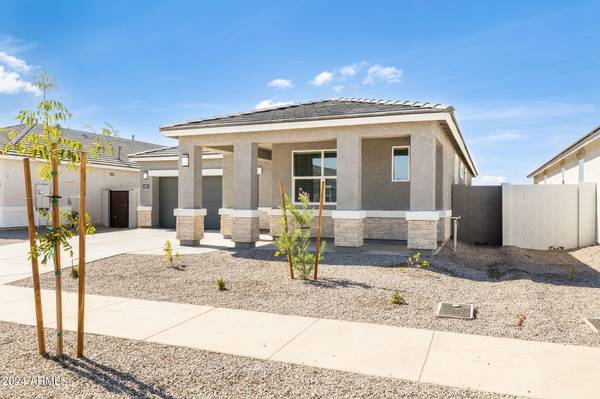 Surprise, AZ 85387,15380 W SMOKETREE Drive