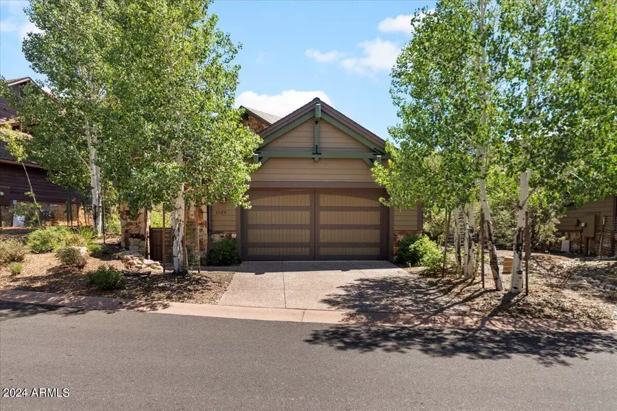 1523 E CASTLE HILLS Drive #43, Flagstaff, AZ 86005