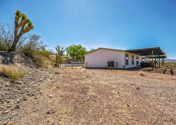 White Hills, AZ 86445,9035 W TUJUNGA Drive