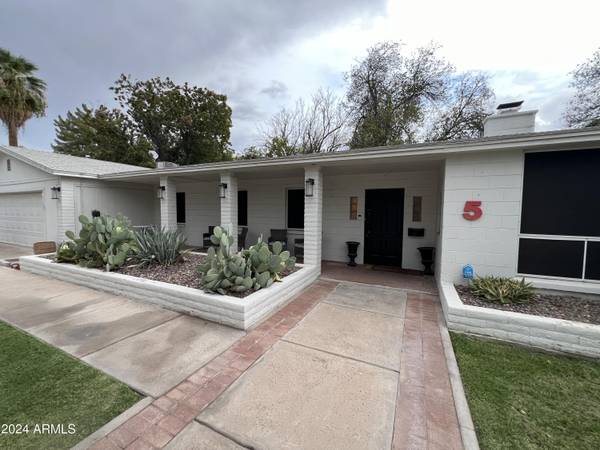 5 E 14TH Street, Tempe, AZ 85281