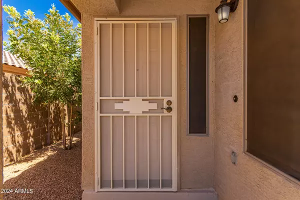 Apache Junction, AZ 85119,984 E GRAHAM Lane