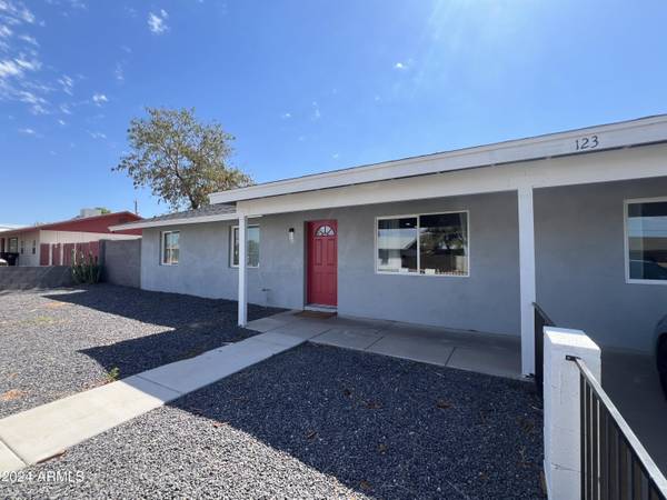 Mesa, AZ 85207,123 N 95TH Place