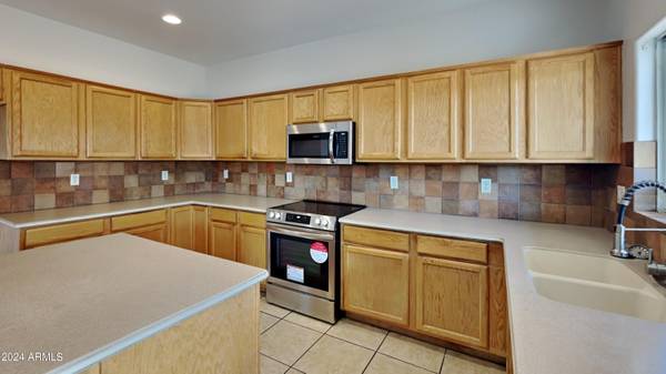 Avondale, AZ 85323,11552 W JACKSON Street