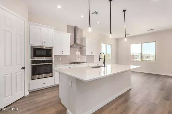 Laveen, AZ 85339,10512 S 48TH Glen