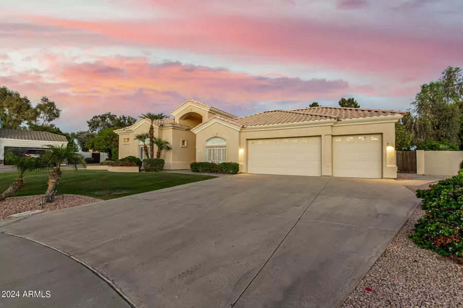 1142 W SUNRISE Place, Chandler, AZ 85248