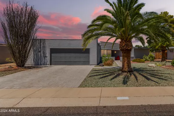 Sun City, AZ 85351,16414 N DESERT HOLLY Drive