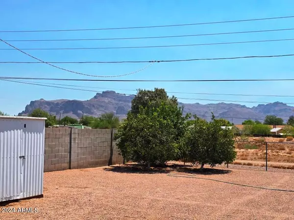 Apache Junction, AZ 85119,2243 S CACTUS Road