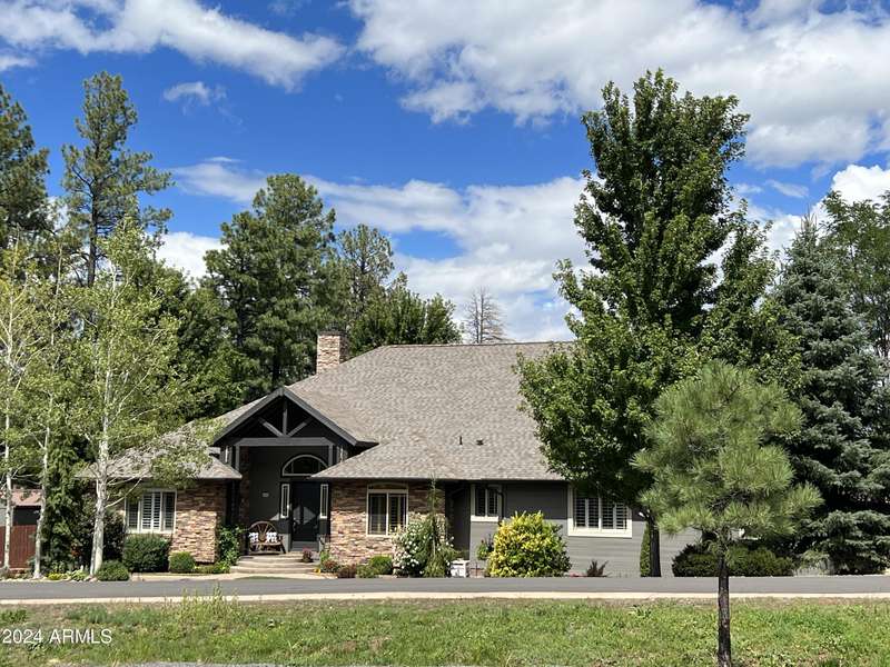 380 E IRIS Lane, Pinetop, AZ 85935