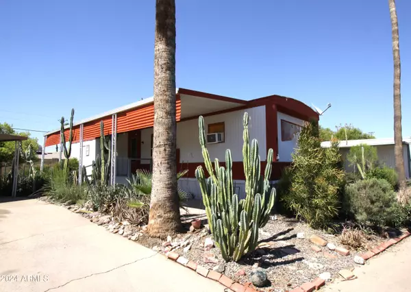 16225 N CAVE CREEK Road #9, Phoenix, AZ 85032