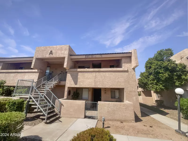 10828 N BILTMORE Drive #203, Phoenix, AZ 85029