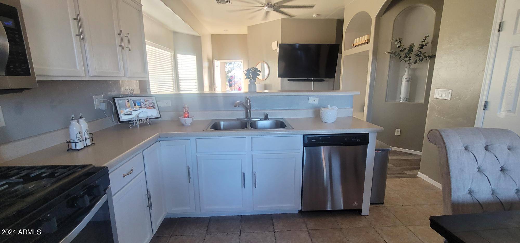 Douglas, AZ 85607,3731 Camino del Rancho --