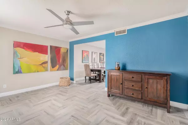 Tempe, AZ 85282,1083 E MINTON Drive