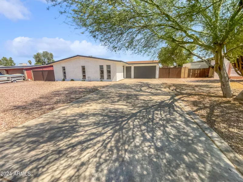 2222 W MORNINGSIDE Drive, Phoenix, AZ 85023