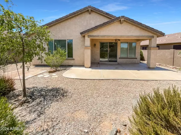 San Tan Valley, AZ 85143,142 W LATIGO Circle