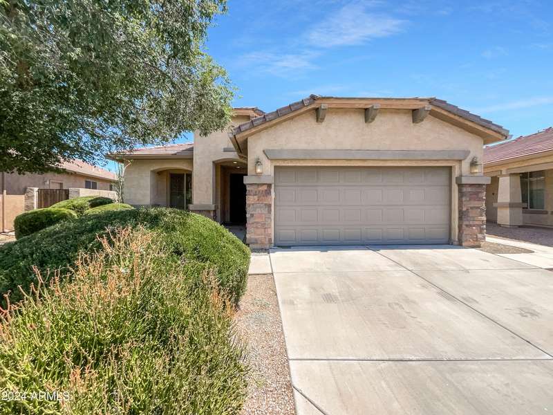 142 W LATIGO Circle, San Tan Valley, AZ 85143