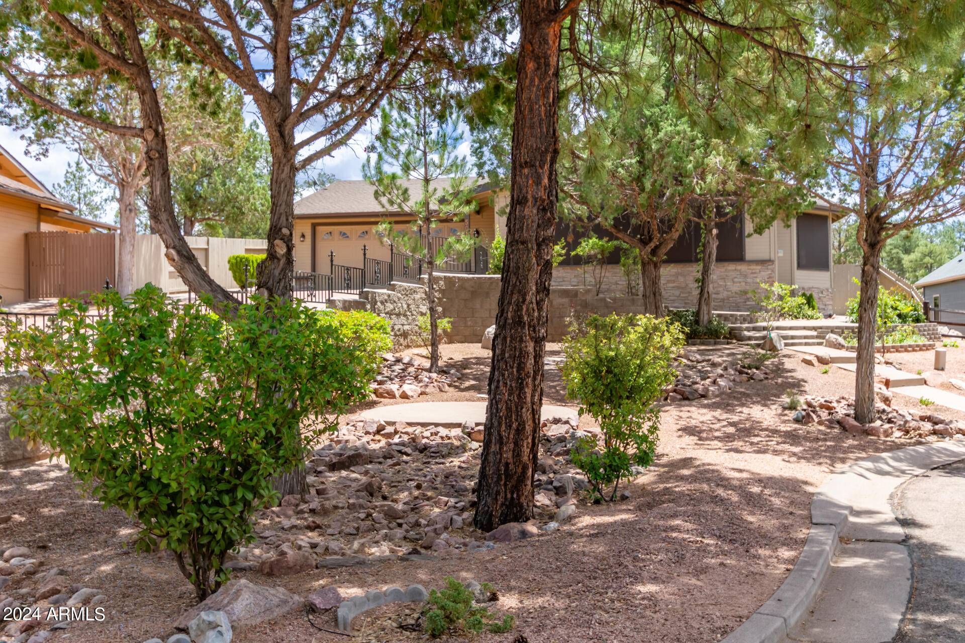 Payson, AZ 85541,501 N WOOD HILL Road