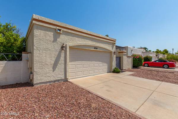 Glendale, AZ 85308,4760 W ESCUDA Drive