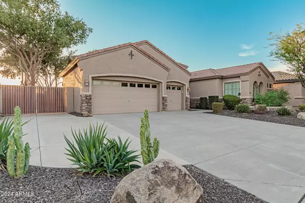 Chandler, AZ 85249,6604 S KIMBERLEE Way