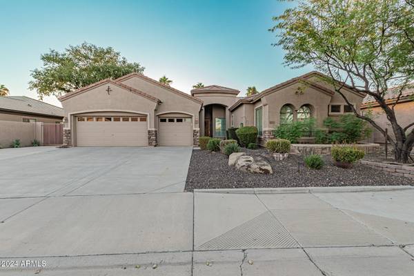 Chandler, AZ 85249,6604 S KIMBERLEE Way