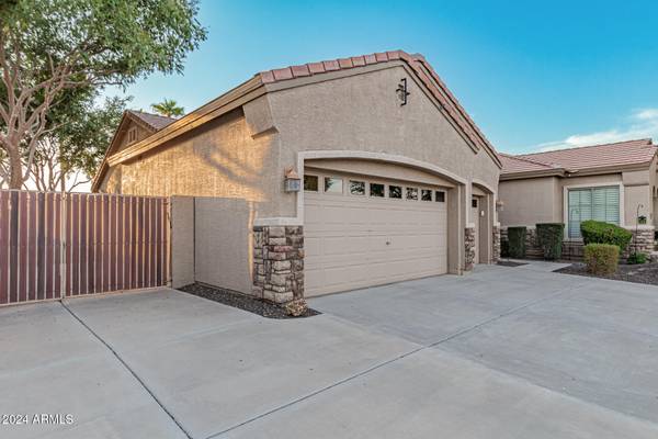 Chandler, AZ 85249,6604 S KIMBERLEE Way