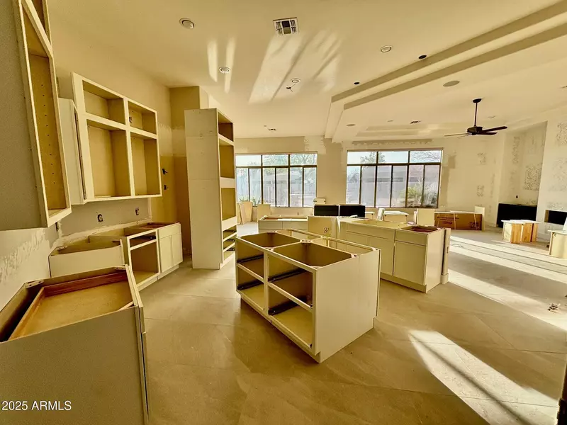 2223 E TONTO Place, Chandler, AZ 85249