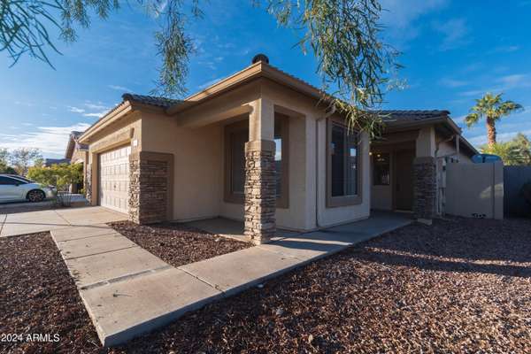 Tolleson, AZ 85353,8410 W SONORA Street