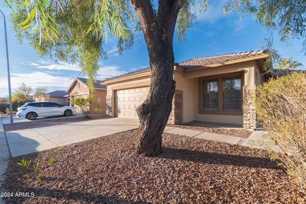 Tolleson, AZ 85353,8410 W SONORA Street