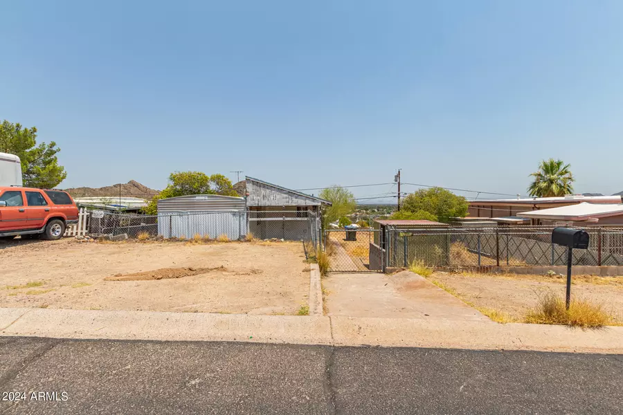 13045 N 19TH Street, Phoenix, AZ 85022