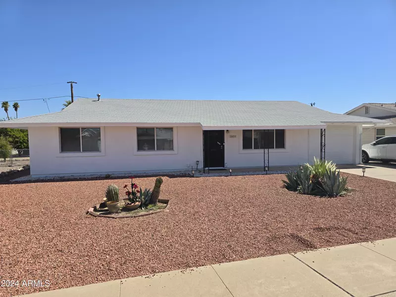 10039 W PALMER Drive, Sun City, AZ 85351