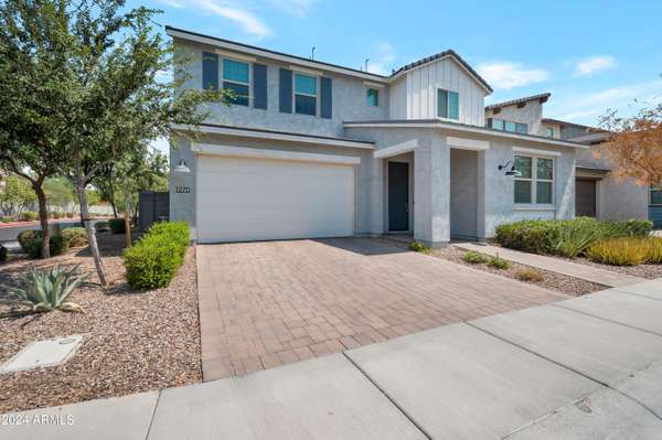 1270 E SPRINGFIELD Place, Chandler, AZ 85286