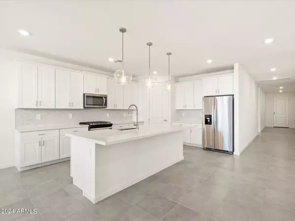 20395 N 224th Drive, Surprise, AZ 85387