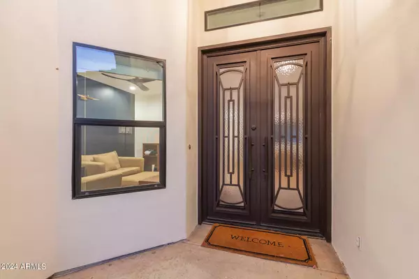 Scottsdale, AZ 85254,5341 E HARTFORD Avenue