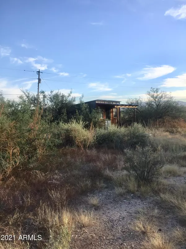 Benson, AZ 85602,1640 N CASCABEL Road #-