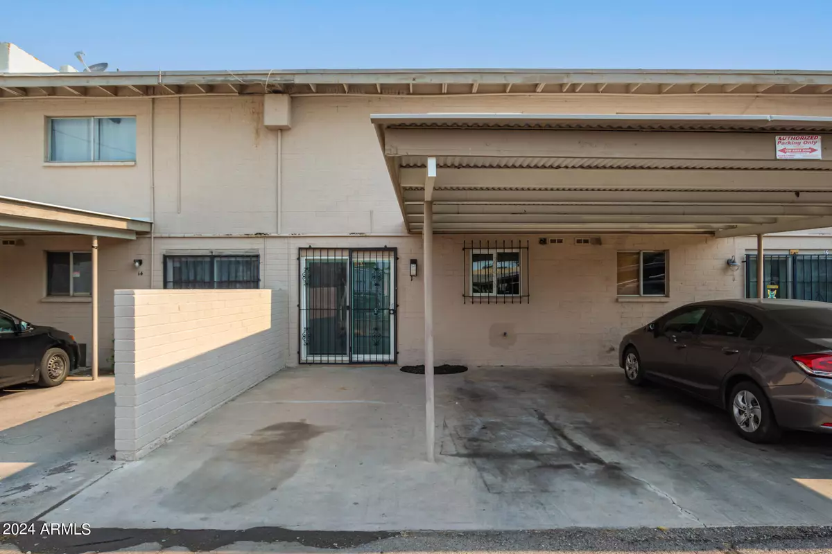 Phoenix, AZ 85015,6565 N 19TH Avenue #15