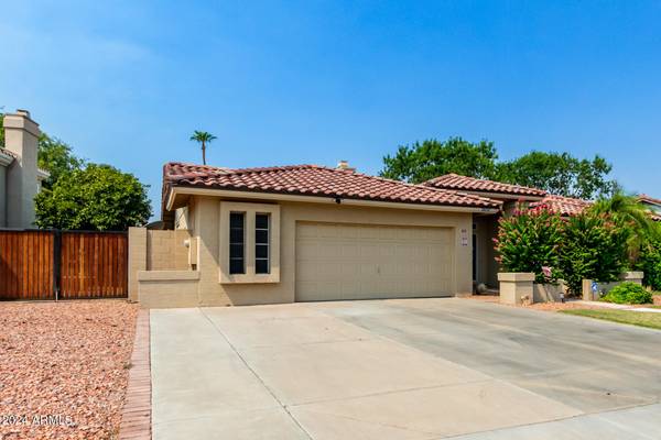 Peoria, AZ 85381,7121 W COLUMBINE Drive