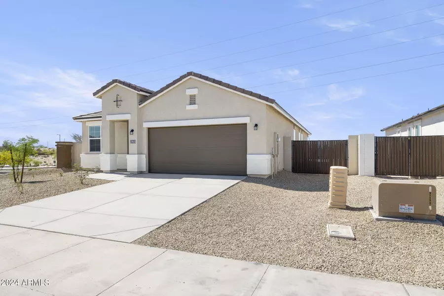 1890 S 240TH Drive, Buckeye, AZ 85326