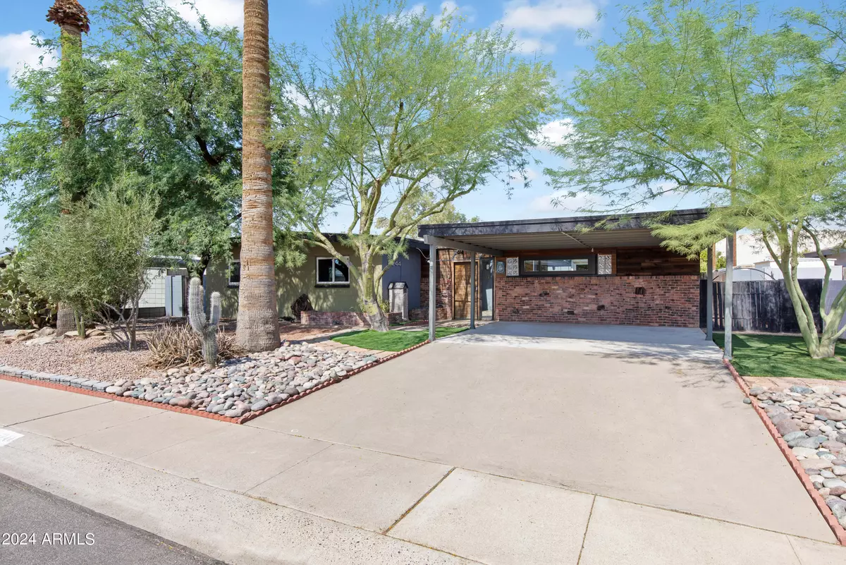 Scottsdale, AZ 85257,2244 N 72ND Place