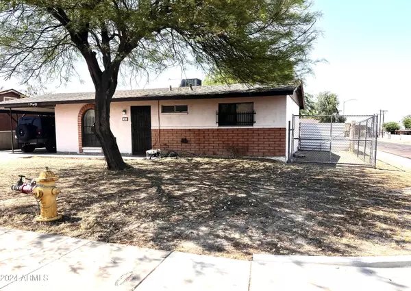 102 W WINSTON Drive,  Phoenix,  AZ 85041