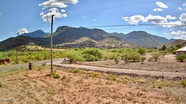 Hereford, AZ 85615,3791 E CARR CANYON Road #-