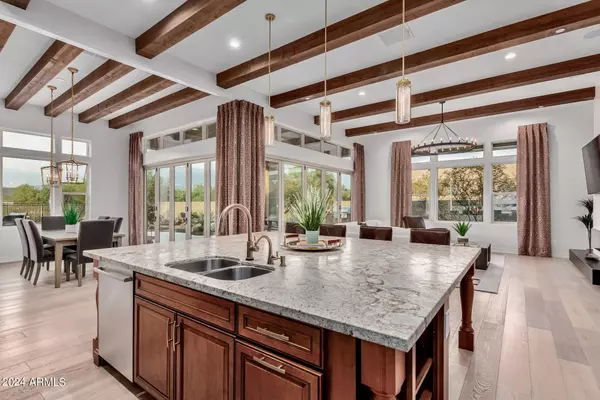 Scottsdale, AZ 85266,7250 E HIGH POINT Drive