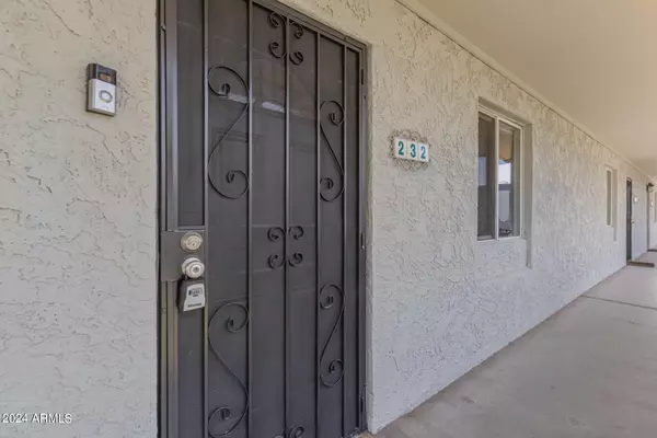 Scottsdale, AZ 85251,3314 N 68TH Street #232