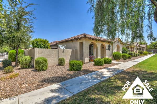 Gilbert, AZ 85297,4663 E CLAXTON Avenue