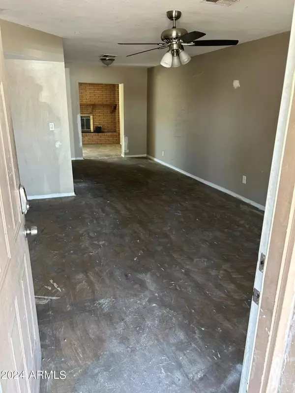 Phoenix, AZ 85017,4206 N 30TH Drive