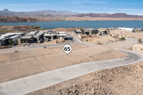 Lake Havasu City, AZ 86403,2312 W LAKE RIDGE Way #65